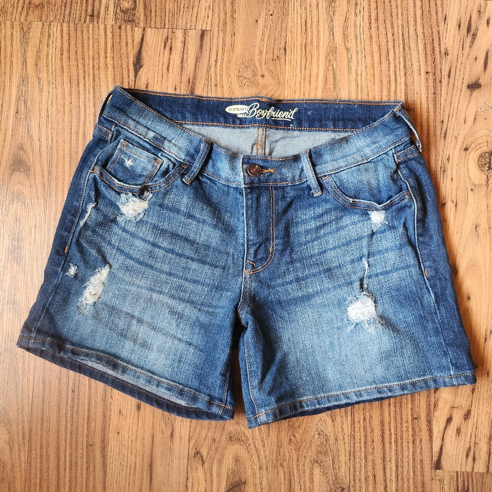 Old Navy Distressed Ripped Jean Boyfriend Shorts, Size 4
